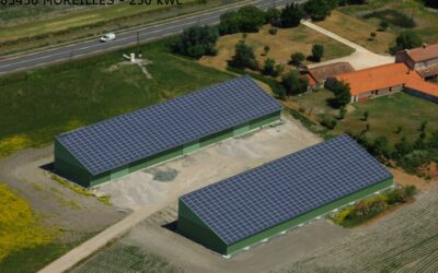 Remplacer du fibrociment par du bac acier : financer les travaux grâce au solaire photovoltaïque !