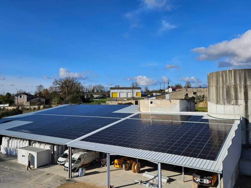 batiment-photovoltaique-biscaland